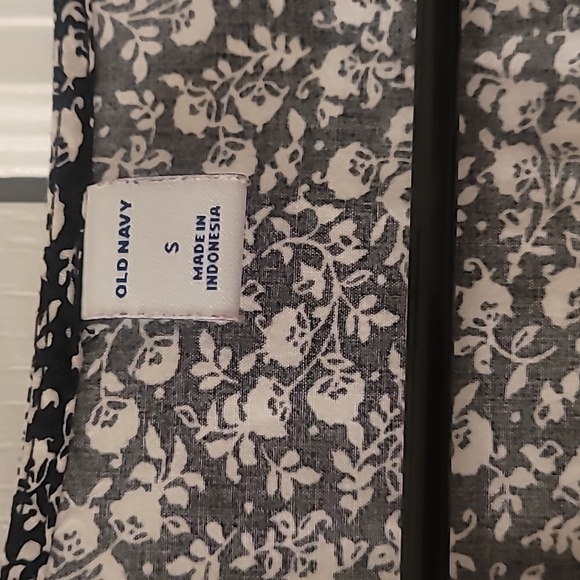 Floral Blouse - Picture 3 of 5